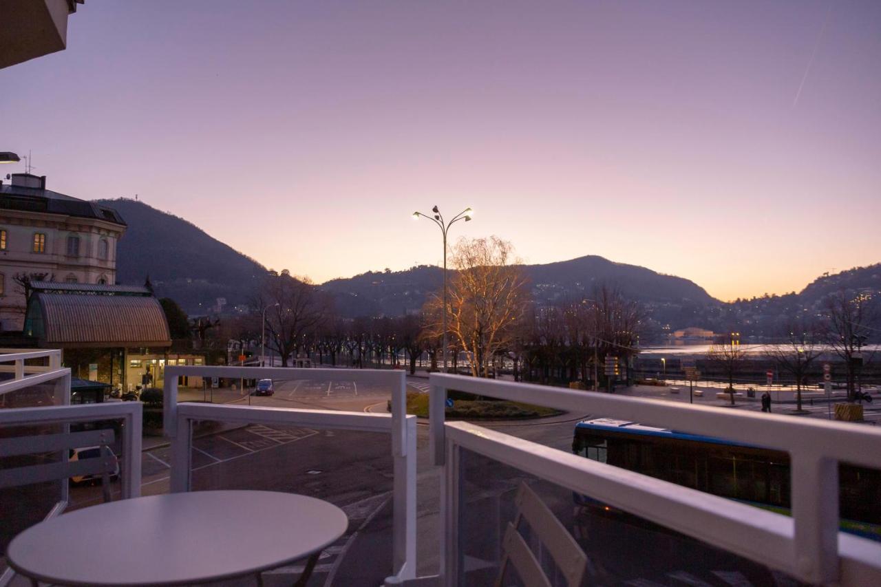 Le Stanze Del Lago Lake View Como Exteriér fotografie